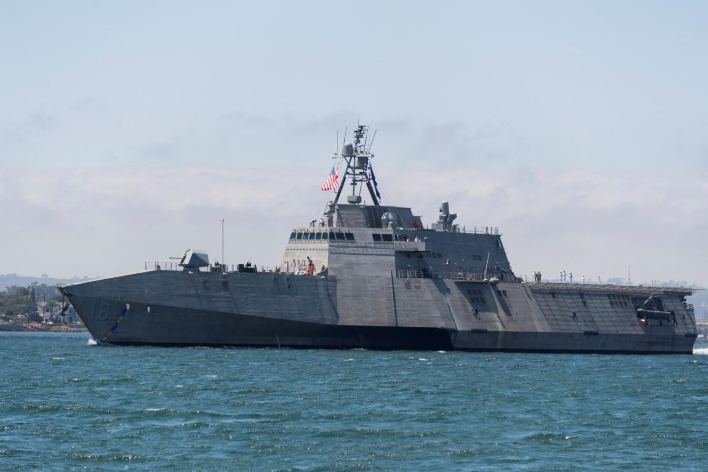 Spy Ship of Americas has Appears see Russia’s Suspected Internet Cable